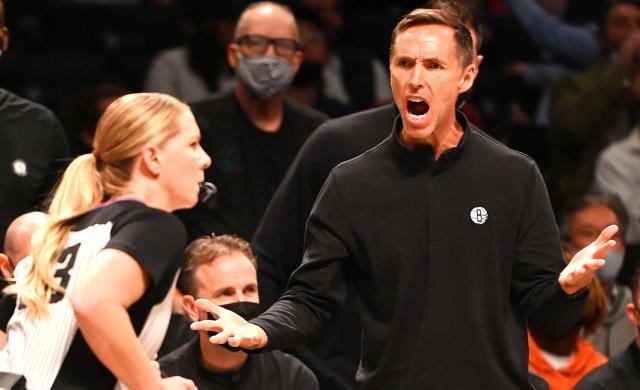 为揭幕战做最终调试 看雄鹿领戒指将激发篮网？